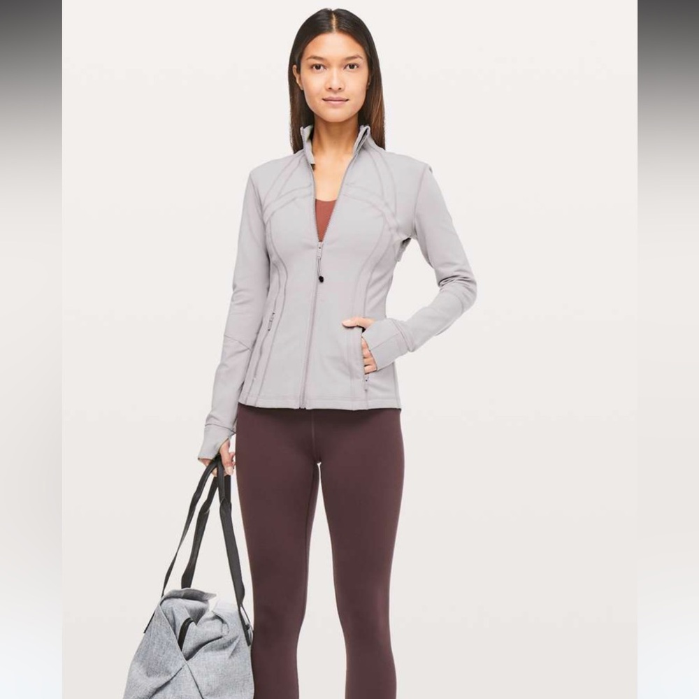 Define Light Gray / Mauve Jacket